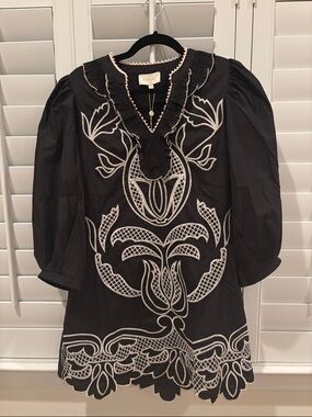 entro Black Tunic Dress with White Embroidered Motif